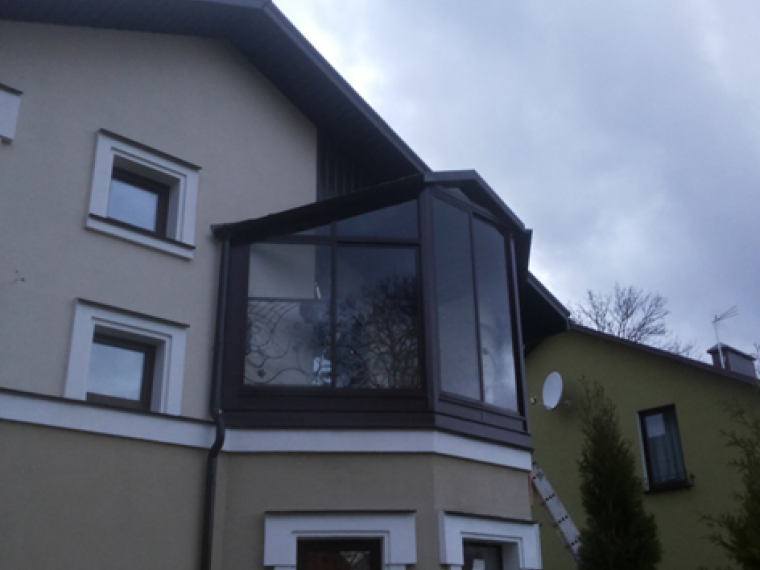 Распашные балконные рамы