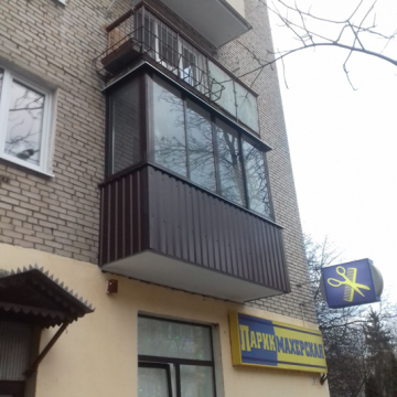 Распашные балконные рамы